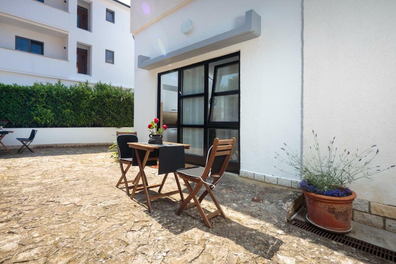 Apartments C52 Rovigno Esterno foto