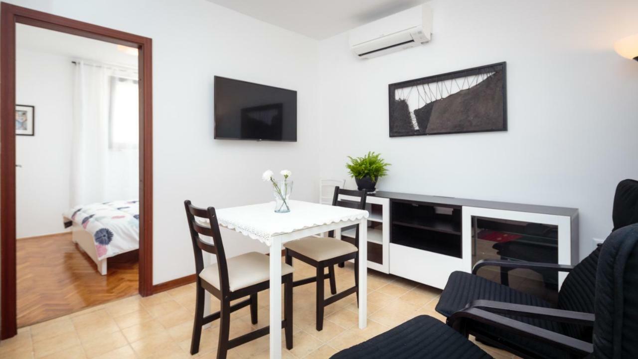 Apartments C52 Rovigno Esterno foto
