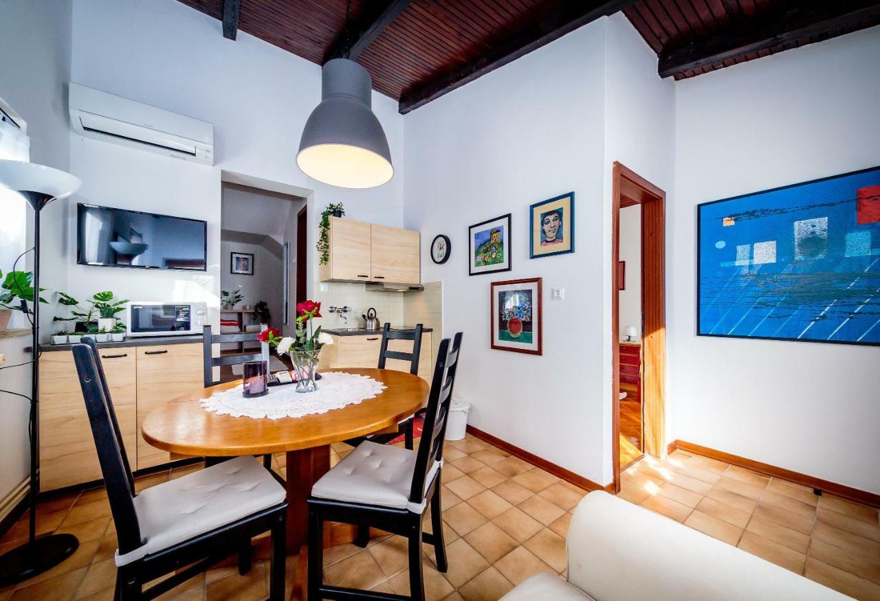 Apartments C52 Rovigno Esterno foto