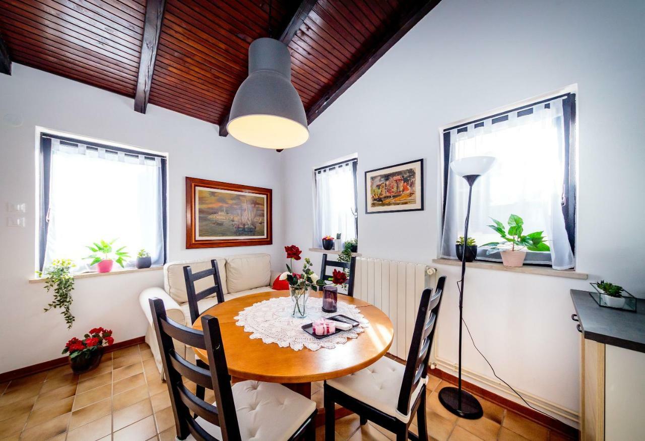 Apartments C52 Rovigno Esterno foto